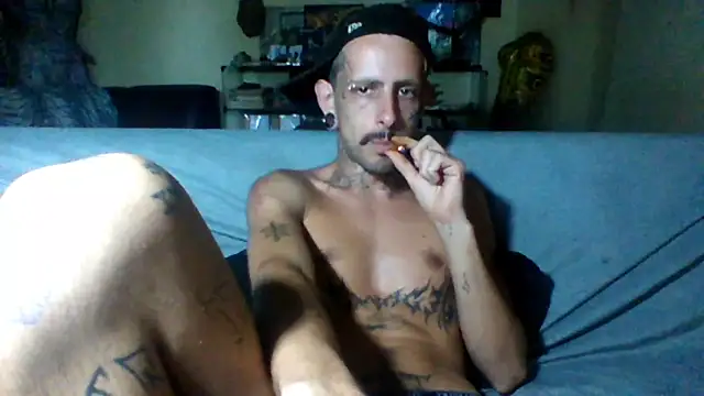 Snapshot of sellvageria chatting on January 17, 2026, 7:17 pm sellvageria online show from January 17, 2026, 7:17 pm