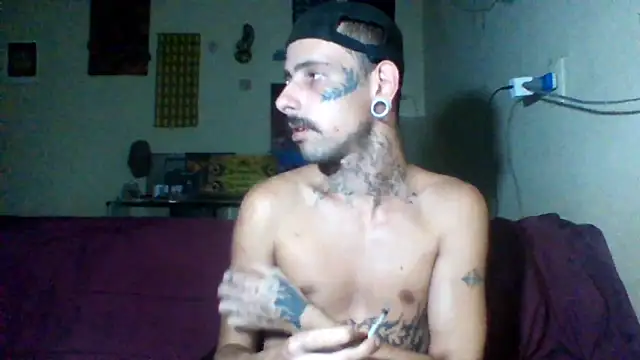 Snapshot of sellvageria chatting on February 9, 2026, 9:30 pm sellvageria online show from February 9, 2026, 9:30 pm