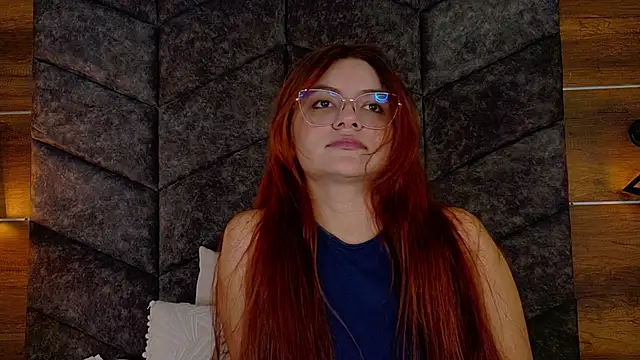 Snapshot of AbbyWathson chatting on October 29, 2025, 7:37 pm AbbyWathson online show from October 29, 2025, 7:37 pm