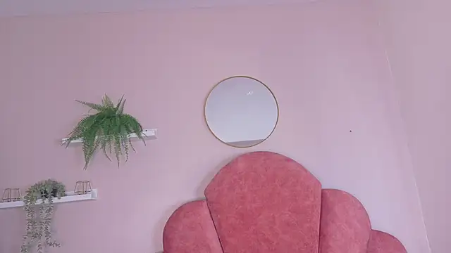 Snapshot of AbbyWathson chatting on November 4, 2025, 7:35 pm AbbyWathson online show from November 4, 2025, 7:35 pm