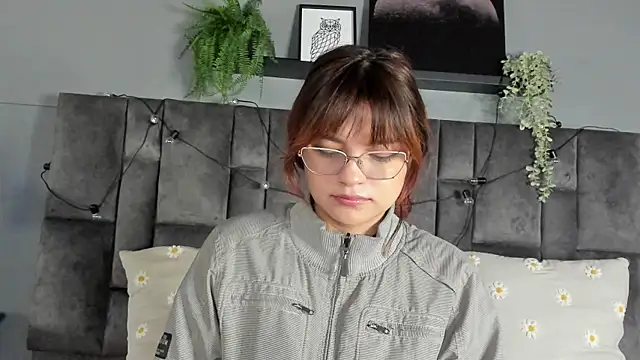 Snapshot of AbbyWathson chatting on November 24, 2025, 11:32 am AbbyWathson online show from November 24, 2025, 11:32 am