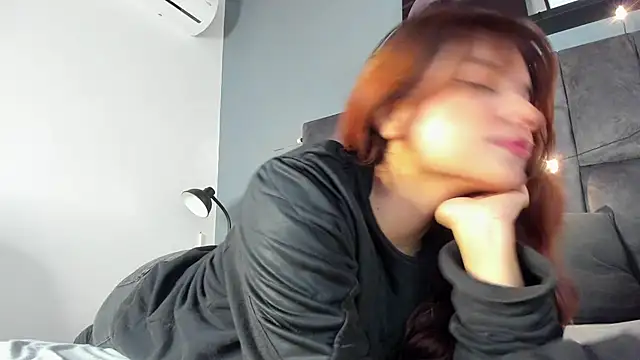 Snapshot of AbbyWathson chatting on November 29, 2025, 11:35 am AbbyWathson online show from November 29, 2025, 11:35 am