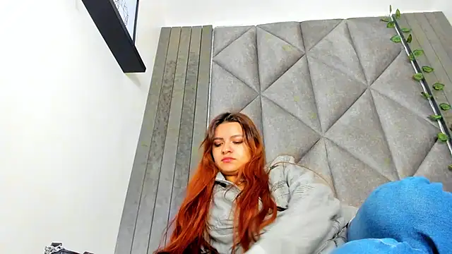 Snapshot of AbbyWathson chatting on February 12, 2026, 11:49 am AbbyWathson online show from February 12, 2026, 11:49 am