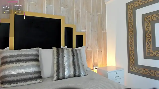 Snapshot of CamilaFoox1 chatting on September 11, 2025, 8:20 pm CamilaFoox1 online show from September 11, 2025, 8:20 pm