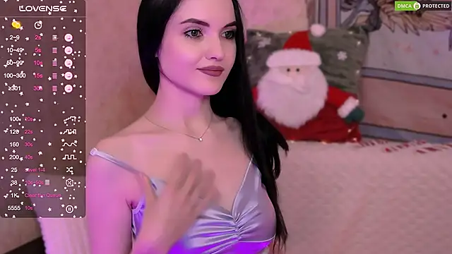 Snapshot of AdelinaRoss chatting on December 9, 2024, 4:23 am AdelinaRoss online show from December 9, 2024, 4:23 am