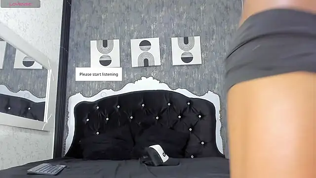 RicoBrown777  online show from September 15, 2025, 4:23 am