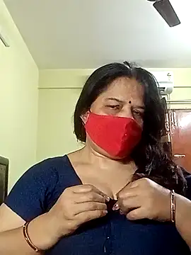 Snapshot of IndianAngle chatting on December 17, 2024, 8:21 pm IndianAngle online show from December 17, 2024, 8:21 pm