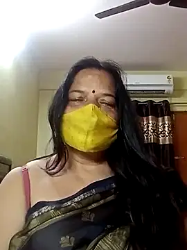 Snapshot of IndianAngle chatting on January 19, 2025, 8:09 pm IndianAngle online show from January 19, 2025, 8:09 pm