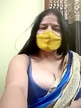 Snapshot of IndianAngle chatting on October 25, 2025, 12:02 pm IndianAngle online show from October 25, 2025, 12:02 pm