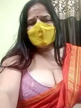 Snapshot of IndianAngle chatting on November 1, 2025, 7:38 pm IndianAngle online show from November 1, 2025, 7:38 pm