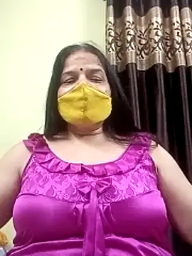 Snapshot of IndianAngle chatting on November 28, 2025, 8:22 pm IndianAngle online show from November 28, 2025, 8:22 pm