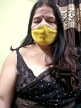 Snapshot of IndianAngle chatting on January 13, 2026, 8:25 pm IndianAngle online show from January 13, 2026, 8:25 pm