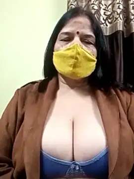 Snapshot of IndianAngle chatting on January 16, 2026, 8:24 pm IndianAngle online show from January 16, 2026, 8:24 pm