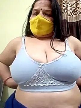 Snapshot of IndianAngle chatting on February 13, 2026, 8:27 pm IndianAngle online show from February 13, 2026, 8:27 pm