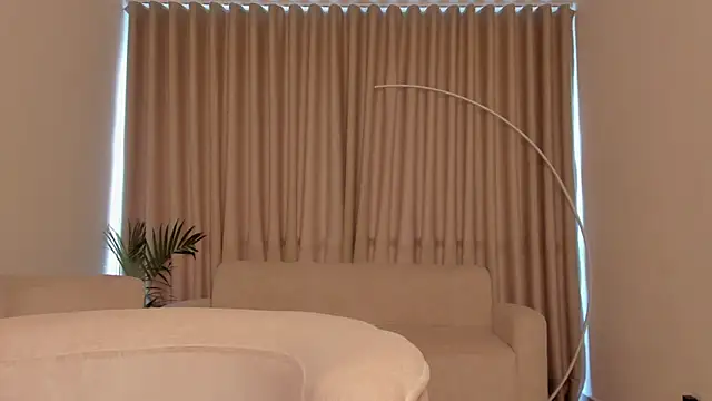 Snapshot of SavannahWildee chatting on September 21, 2025, 12:07 pm SavannahWildee online show from September 21, 2025, 12:07 pm