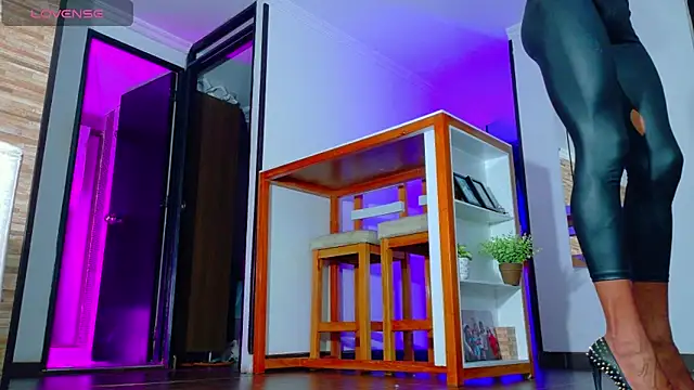 alya lovecraft02 online show from February 19, 2026, 11:23 pm