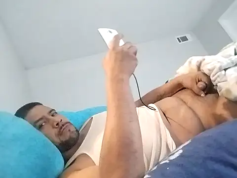 Snapshot of Fernando09678 chatting on March 11, 2025, 11:26 pm Fernando09678 online show from March 11, 2025, 11:26 pm