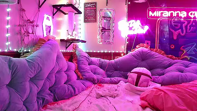 mirannacult online show from January 6, 2025, 9:11 pm