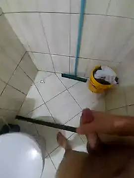 novinho rosado online show from December 29, 2024, 9:09 pm