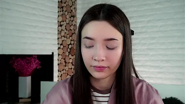 LowOncoming online show from January 18, 2025, 1:19 am