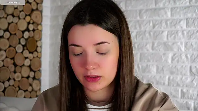 LowOncoming online show from October 23, 2025, 1:49 am