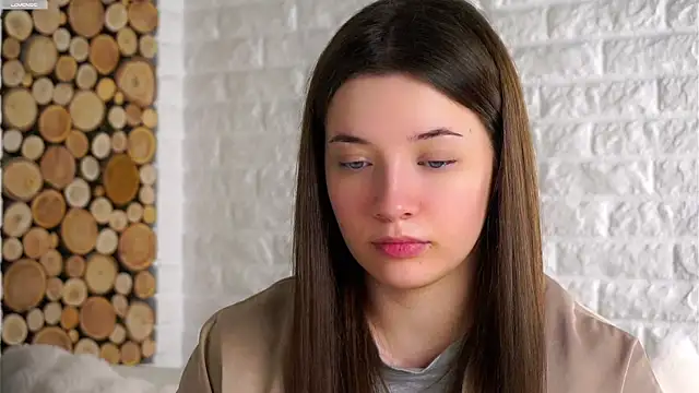 LowOncoming online show from November 5, 2025, 2:11 am