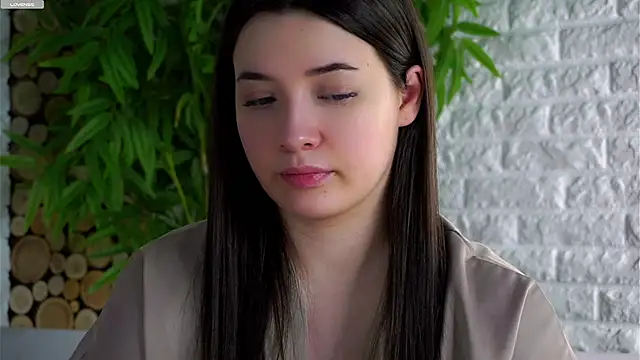 LowOncoming online show from March 26, 2026, 2:28 am