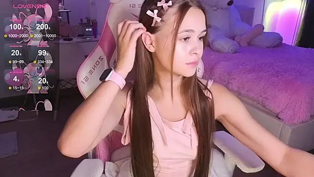 molly murrrr online show from October 10, 2025, 3:05 am