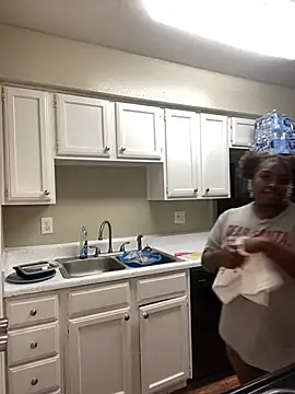 LillShayy online show from May 24, 2026, 4:50 am