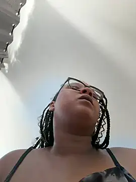 BaddieMelanie online show from June 29, 2026, 1:00 pm