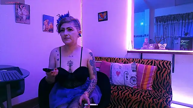 Maria fernandaxxx  online show from September 28, 2025, 1:33 am