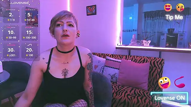 Maria fernandaxxx  online show from November 12, 2025, 8:08 pm