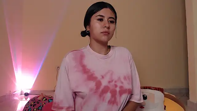 Snapshot of _maiahairy_ chatting on December 26, 2024, 11:03 pm maiahairy online show from December 26, 2024, 11:03 pm