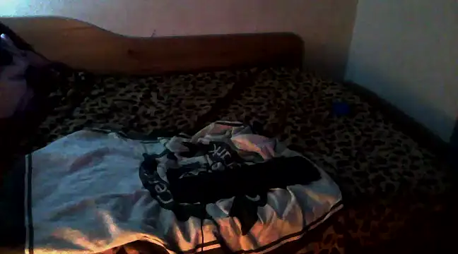 Snapshot of eblata04 chatting on January 5, 2025, 4:36 am eblata04 online show from January 5, 2025, 4:36 am