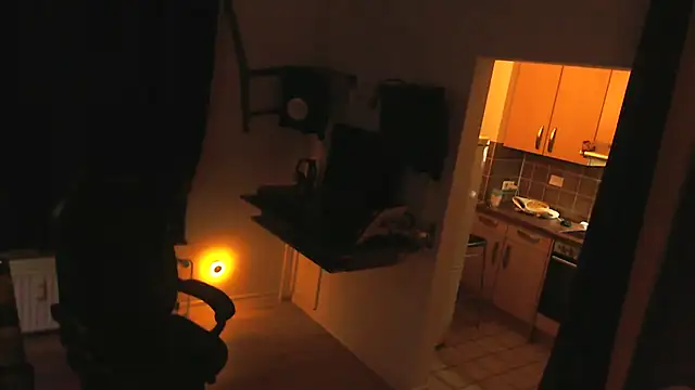 Nomi1612 online show from December 2, 2025, 7:31 pm