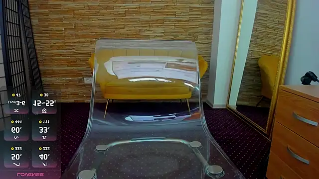 AishaRouhi online show from October 20, 2025, 3:51 am