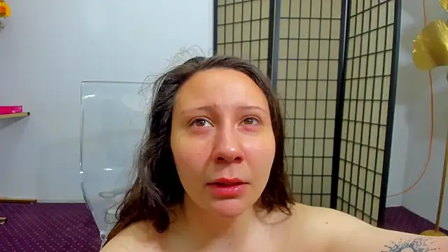 AishaRouhi online show from March 28, 2026, 4:34 am