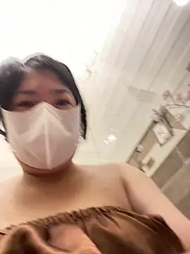 Snapshot of Hachi_Sweetbabie_ chatting on February 3, 2026, 11:10 pm Hachi Sweetbabie online show from February 3, 2026, 11:10 pm