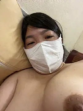Snapshot of Hachi_Sweetbabie_ chatting on May 24, 2026, 11:21 pm Hachi Sweetbabie online show from May 24, 2026, 11:21 pm