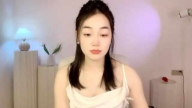 cloud8822 online show from January 24, 2025, 2:19 pm