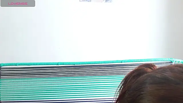 helenacyruss online show from December 4, 2024, 7:23 pm