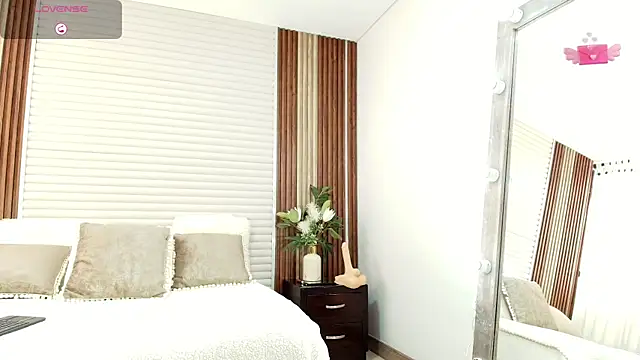 Maryantz online show from April 10, 2026, 6:23 pm