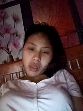 trieungoclnt online show from March 23, 2025, 4:38 am