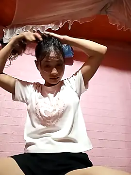 trieungoclnt online show from September 9, 2025, 8:03 am