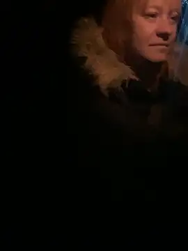 poussichienne online show from March 30, 2026, 3:18 am