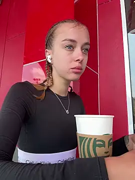 enjoy my beauty online show from January 22, 2025, 4:23 am