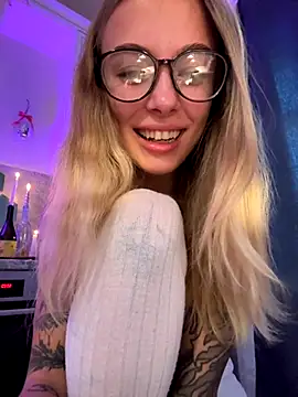 enjoy my beauty online show from September 21, 2025, 6:04 am