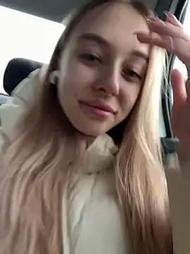 enjoy my beauty online show from February 4, 2026, 7:14 am