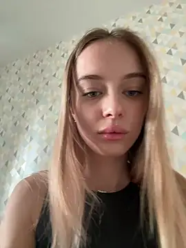 enjoy my beauty online show from February 21, 2026, 6:36 am