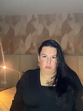 Snapshot of xlinastarrx chatting on April 11, 2026, 1:37 pm xlinastarrx online show from April 11, 2026, 1:37 pm